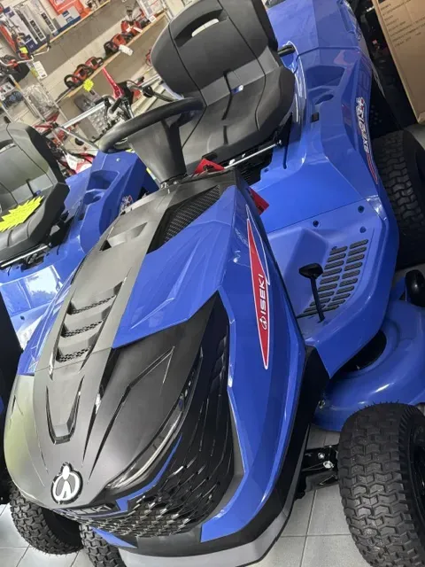 autoportée Iseki SXE 213+webp